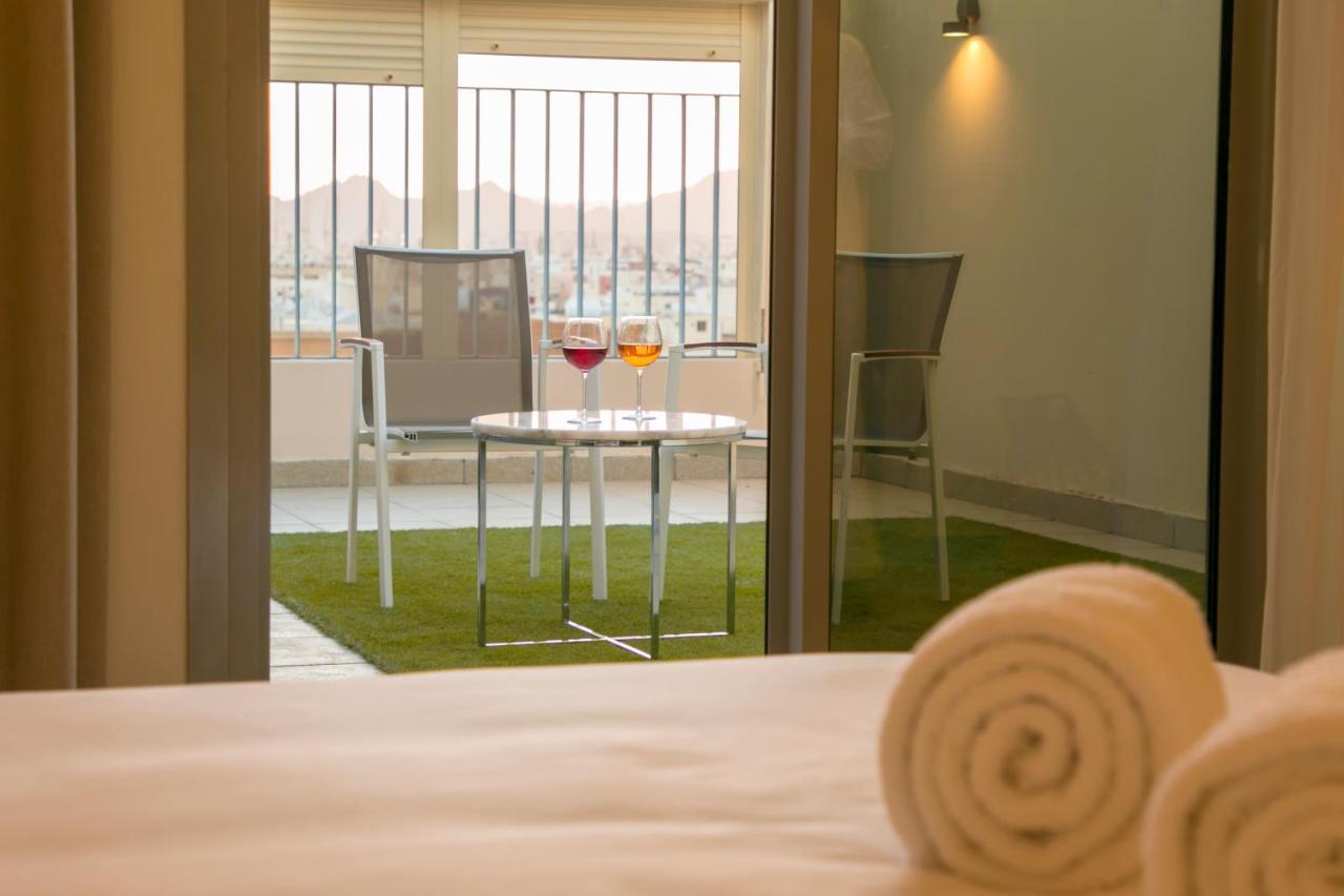 Hafawah Suites Медина Екстериор снимка